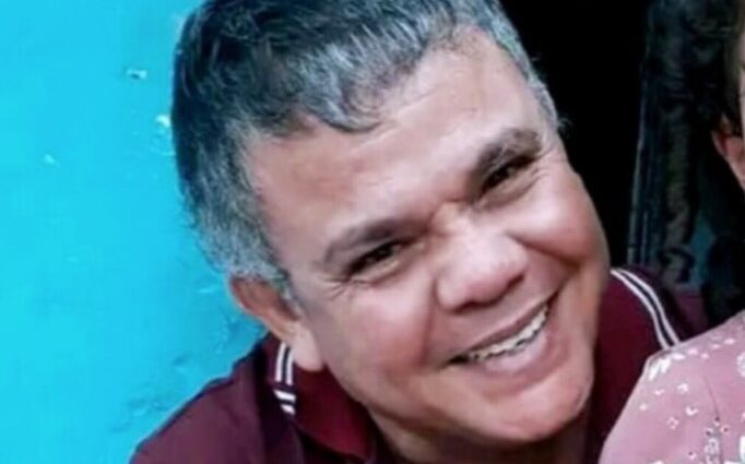 Un trágico accidente de tránsito cobró la vida de Édgar Cortés Álvarez, de 59 años, quien se movilizaba en una motocicleta de placa HEQ52B por la vía que de Neiva conduce al corregimiento de El Caguán.