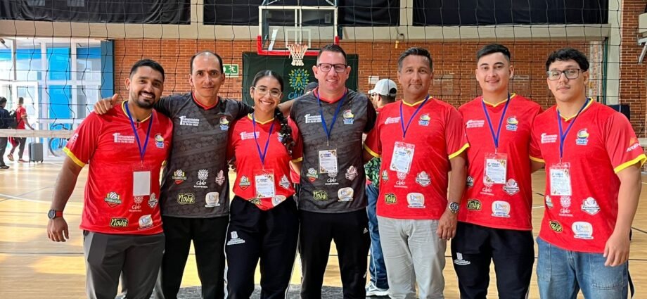 Delegación huilense se certificó en análisis de rendimiento y voleibol moderno, fortaleciendo la formación técnica del departamento.