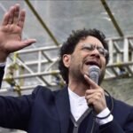 Encuesta de Atlas Intel muestra a Iván Cepeda liderando con 37,8 % intención de voto presidencial., seguido por De La Espriella y Valencia