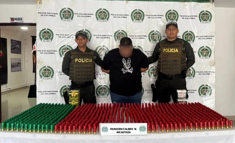 Capturado en Pitalito con munición ocultada en un vehículo