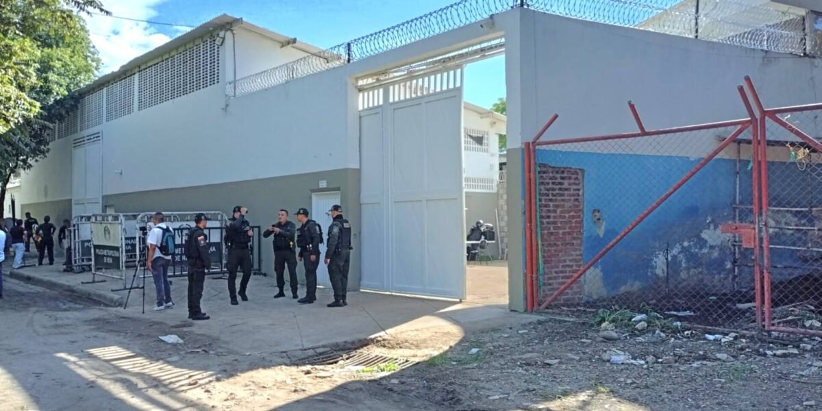 Motín en CDT de Neiva dejó cuatro lesionados