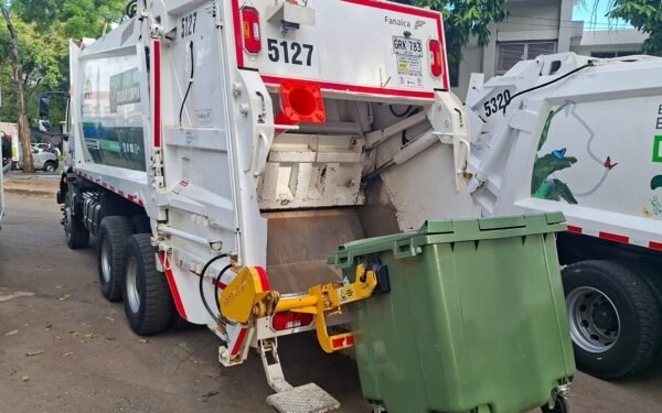 Neiva estrena nueva flota de aseo urbano