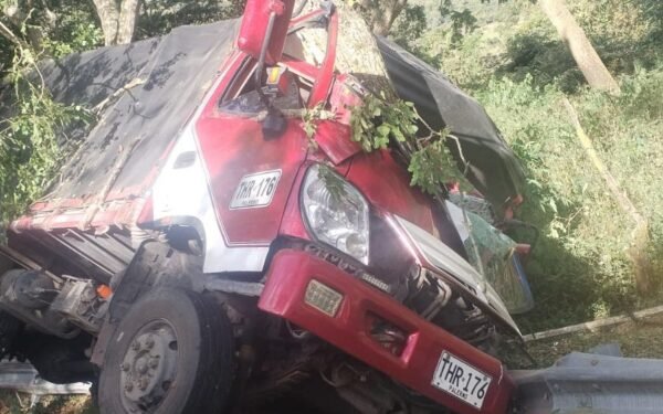 Conductor muere en Nátaga