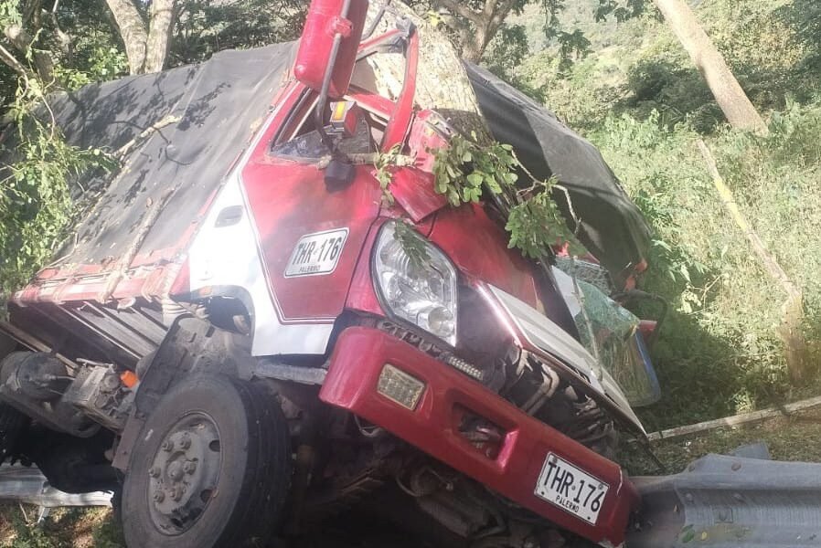 Conductor muere en Nátaga