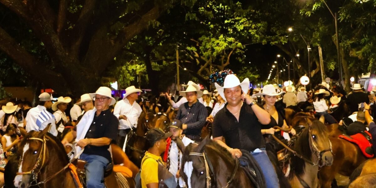 Cabalgata UCC reunió a más de 1.200 caballistas en Neiva