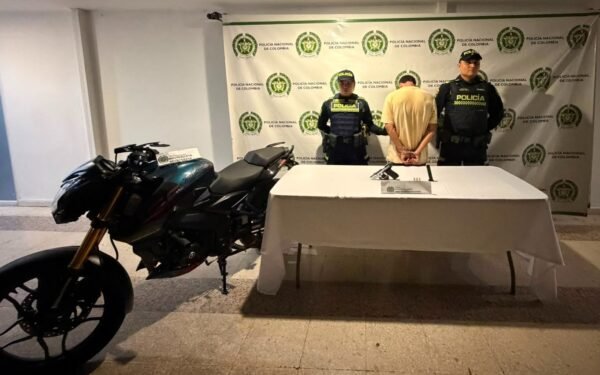 Lo pillaron con la moto recién robada en Neiva