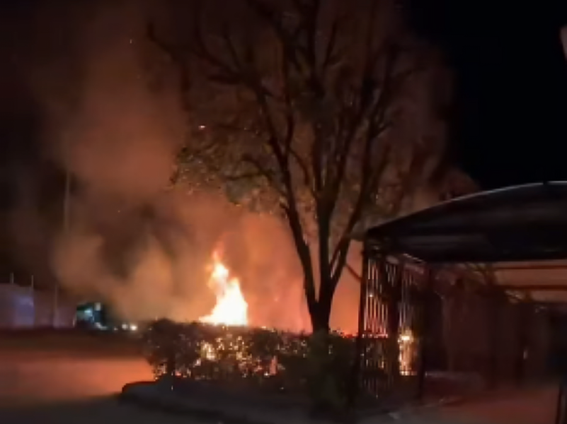 Habitante de calle casi provoca incendio en Neiva