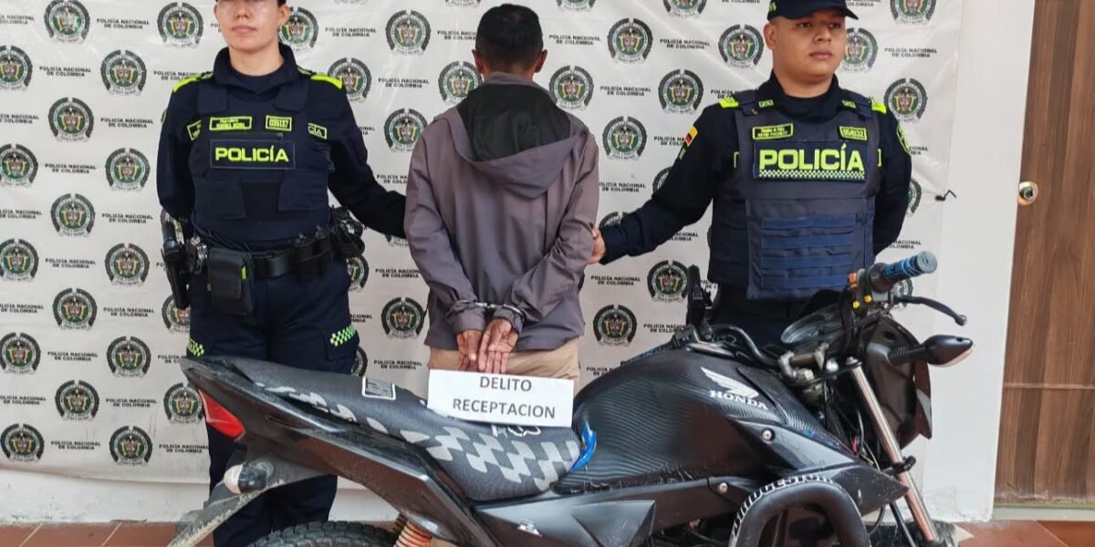 En Tarqui recuperan moto hurtada en Cali y capturan a un hombre