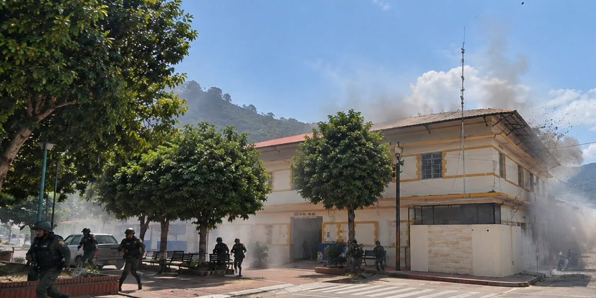 Huila completa ocho ataques con drones contra la Policía