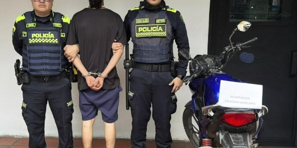 Cayó joven con moto hurtada en Neiva