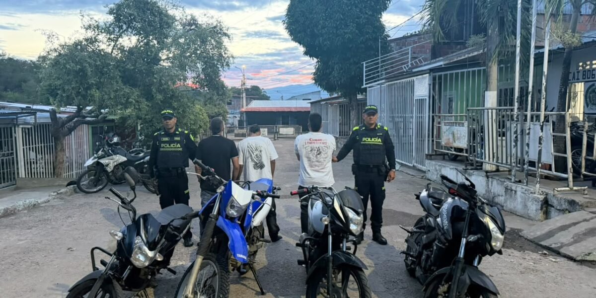 Recuperan tres motocicletas con el Plan Cazador en Neiva