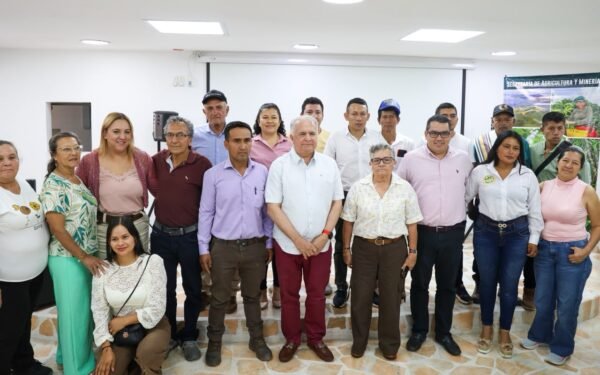 Huila invertirá $3.218 millones en café y frutas