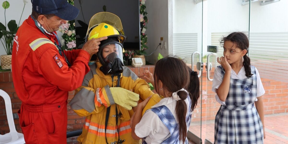 Ecopetrol promueve educación ambiental en colegios de Neiva
