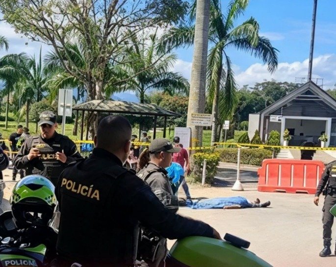 Asesinan a una persona en cementerio de Pitalito